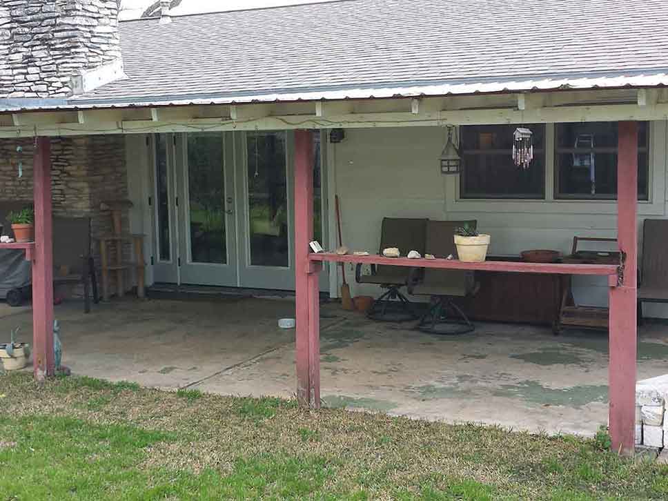 Porch with old cover