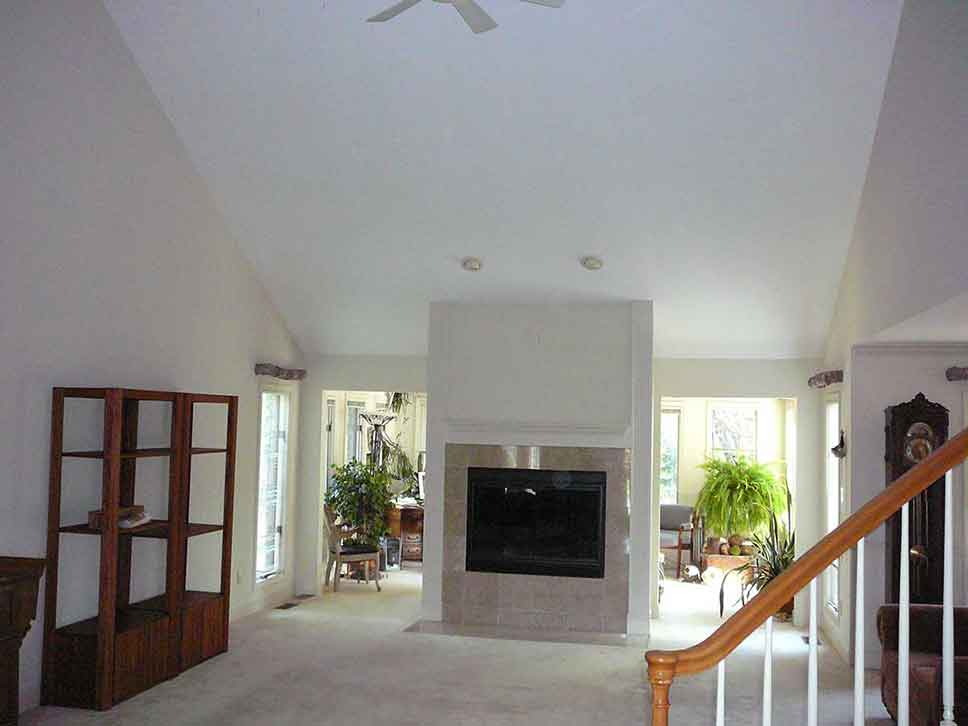 Livingroom before renovations